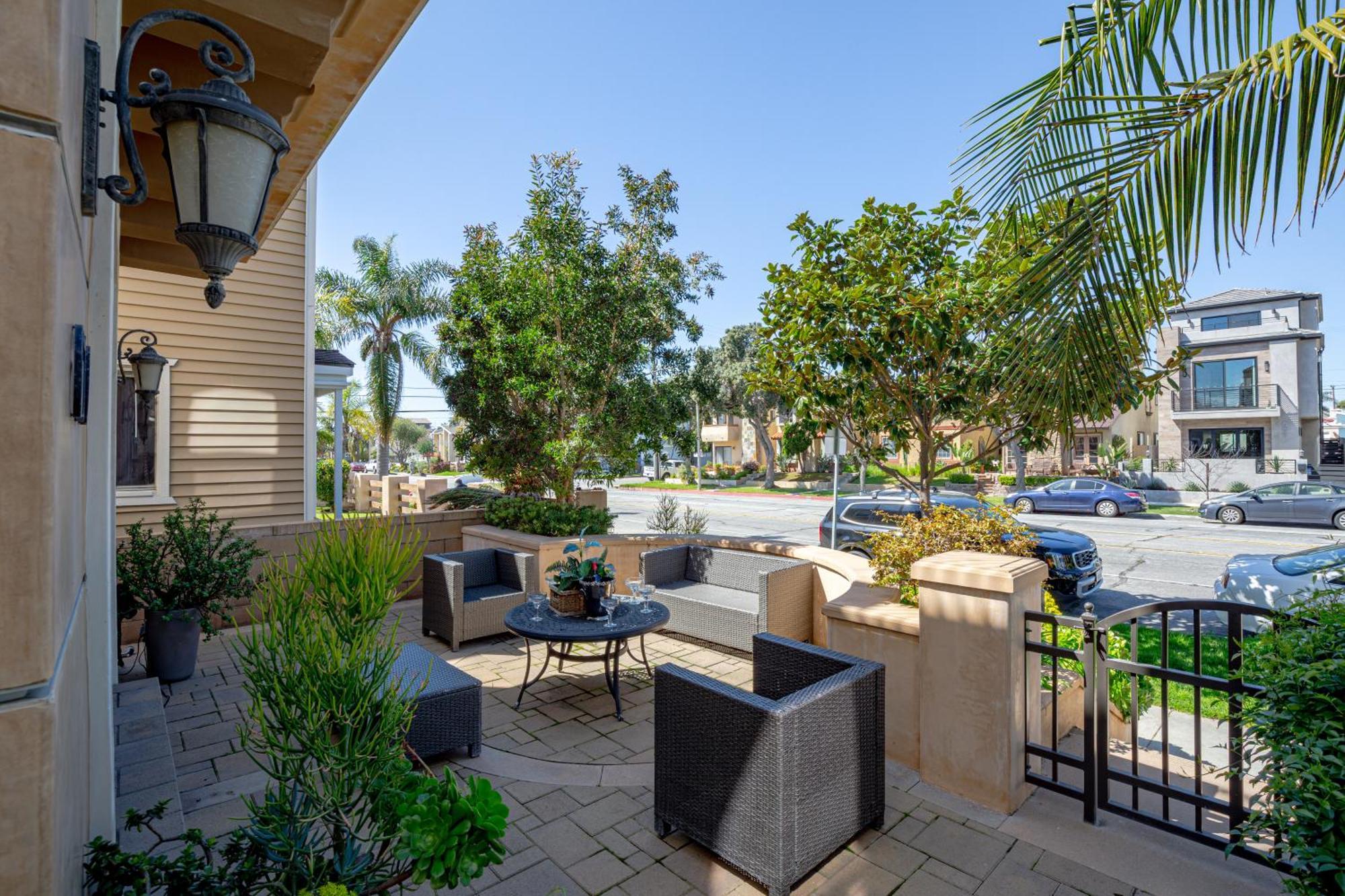 New Luxurious Beach Home Huntington Beach Exterior photo
